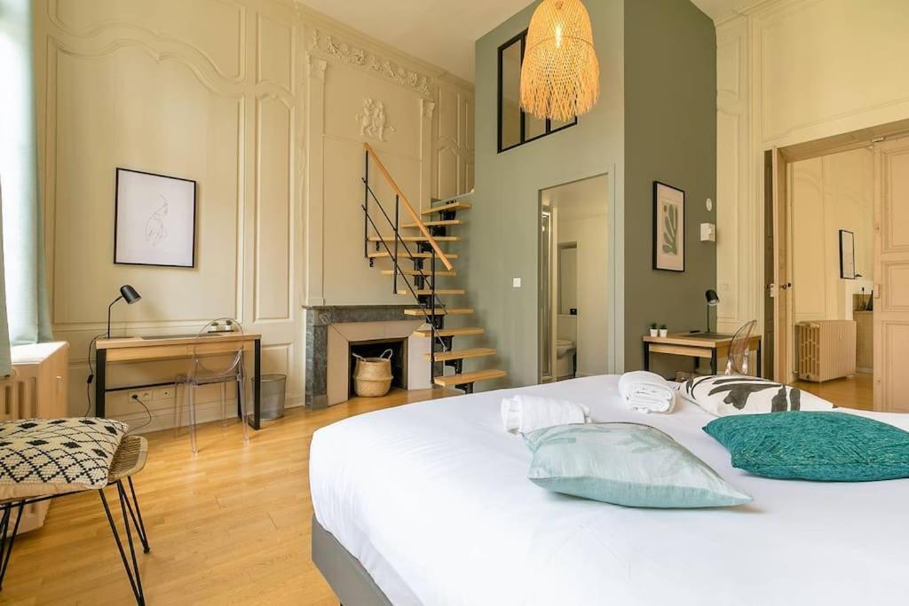 Apartamento Le Bressey Dijon Exterior foto