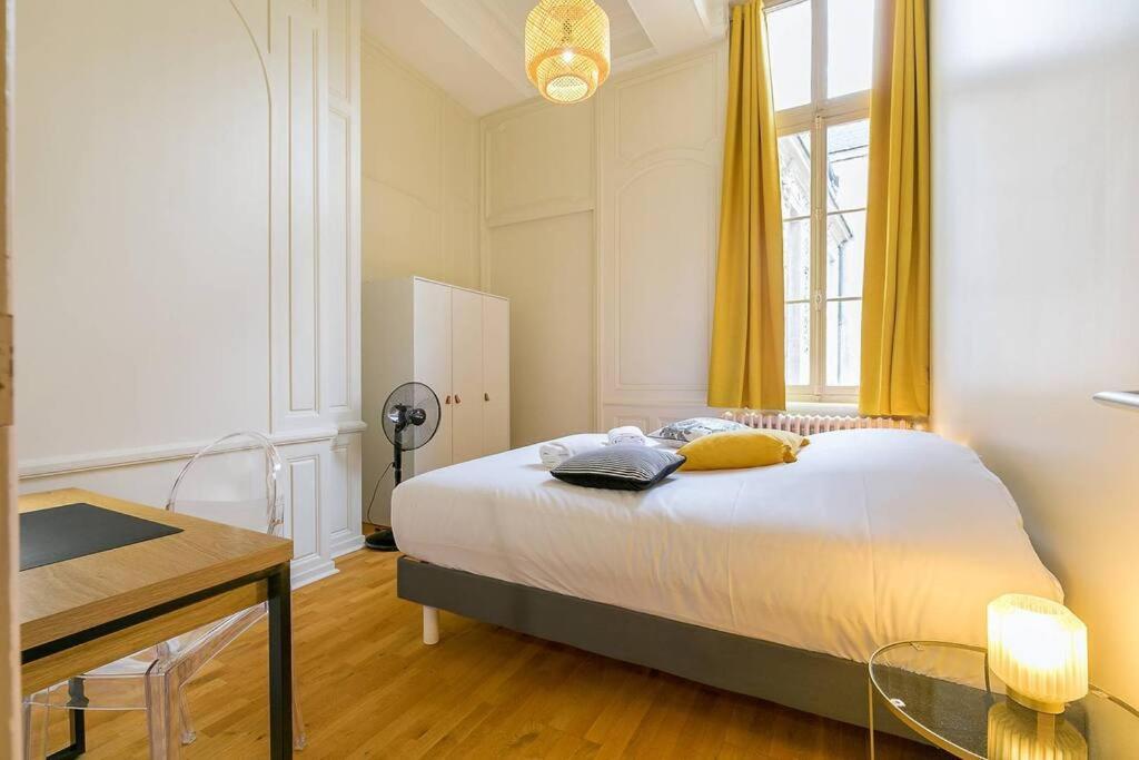 Apartamento Le Bressey Dijon Exterior foto