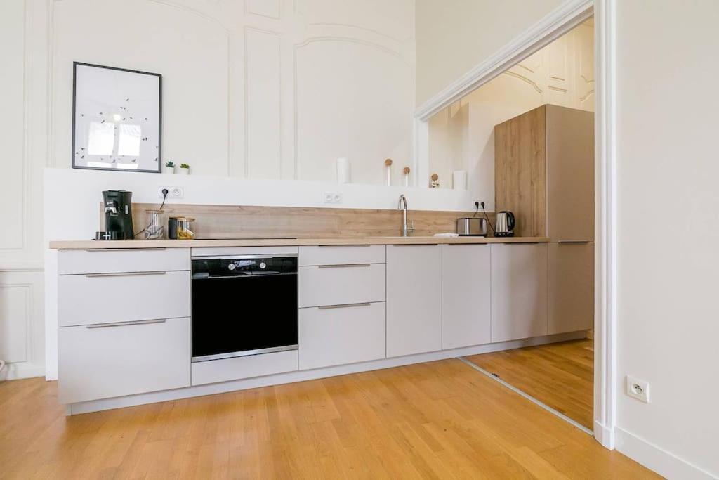 Apartamento Le Bressey Dijon Exterior foto