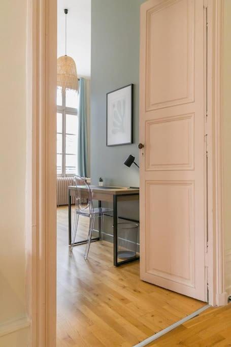 Apartamento Le Bressey Dijon Exterior foto